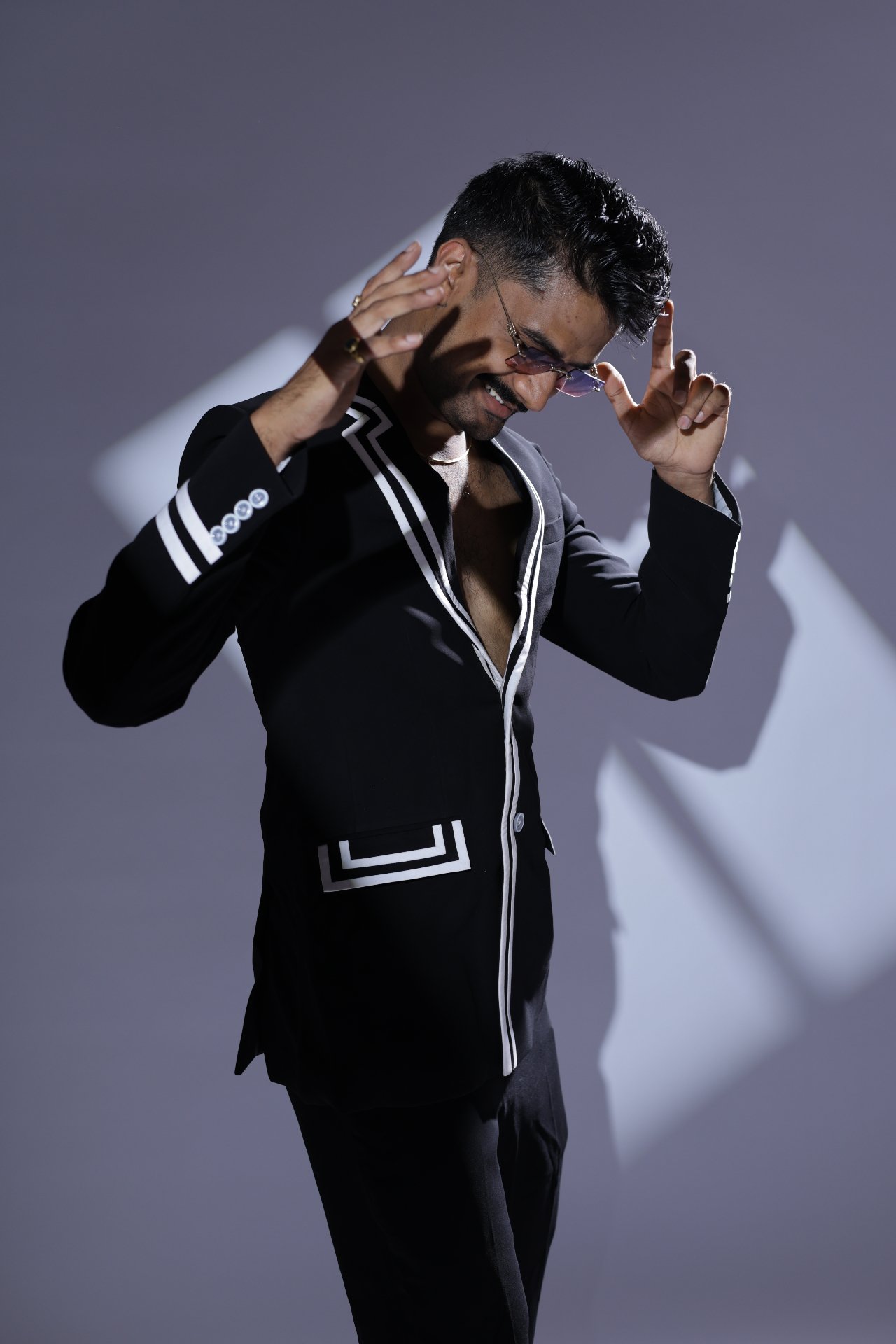 Harry Malik - Portrait